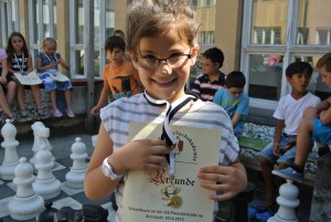 Die Münchener Schachstiftung fördert Kinder auf der Grundlage von hochwertigem Schachunterricht (Foto: Münchener Schachstiftung)